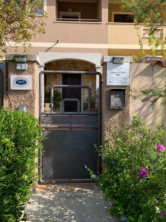 B&B Bentu De Mari Villasimius Exteriér fotografie
